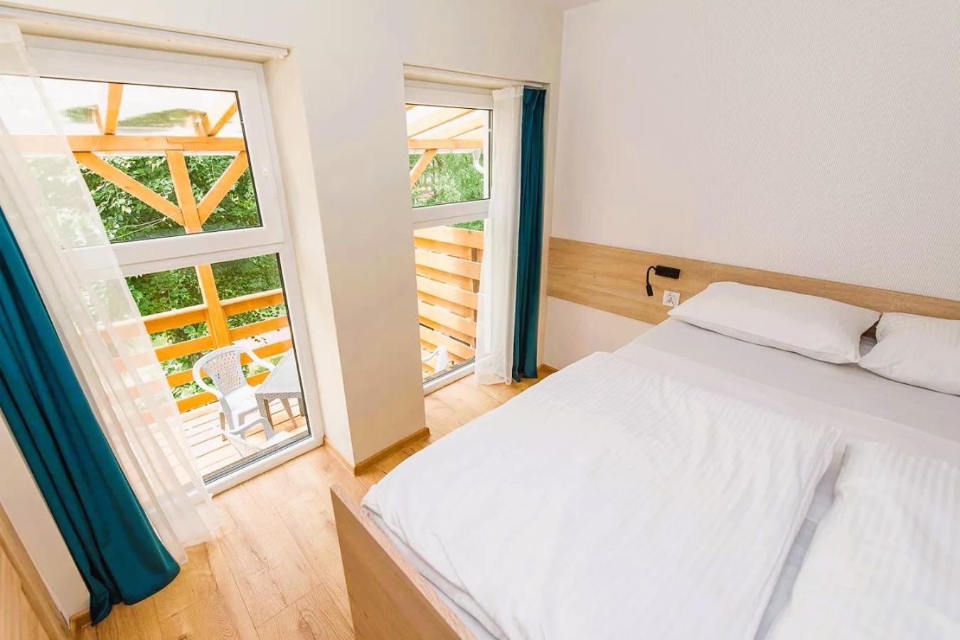 3 Wiosla Brzozowa Zatoka Hotell Brenno Eksteriør bilde